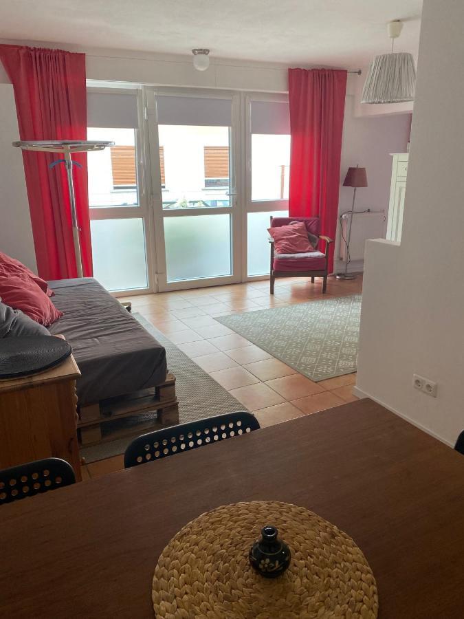 Wunderschoenes Studio Fuer Bis Zu 2 Personen Homburg  Kültér fotó